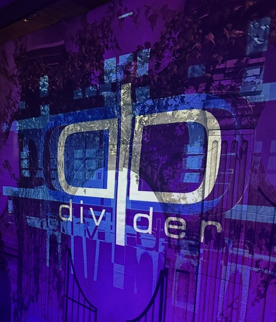 Divider