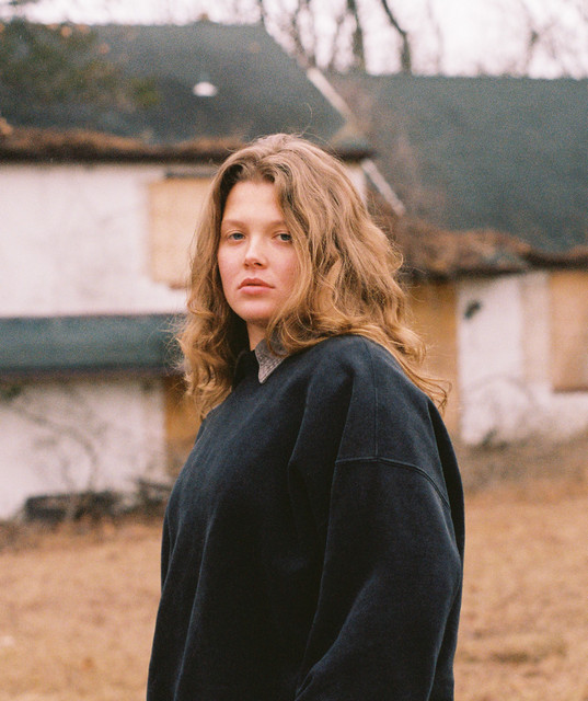 Julia Campbell image