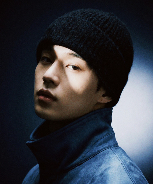 LEE SUNGJIN