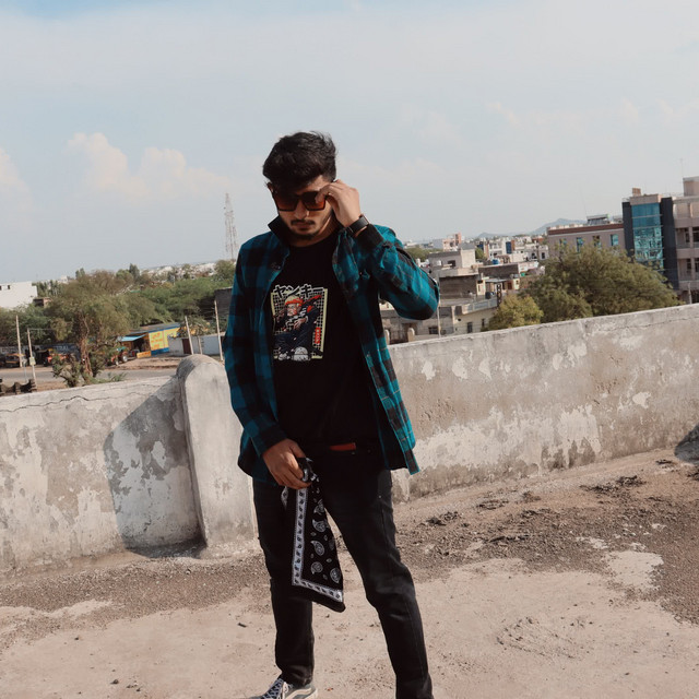 Common Raj | Spotify