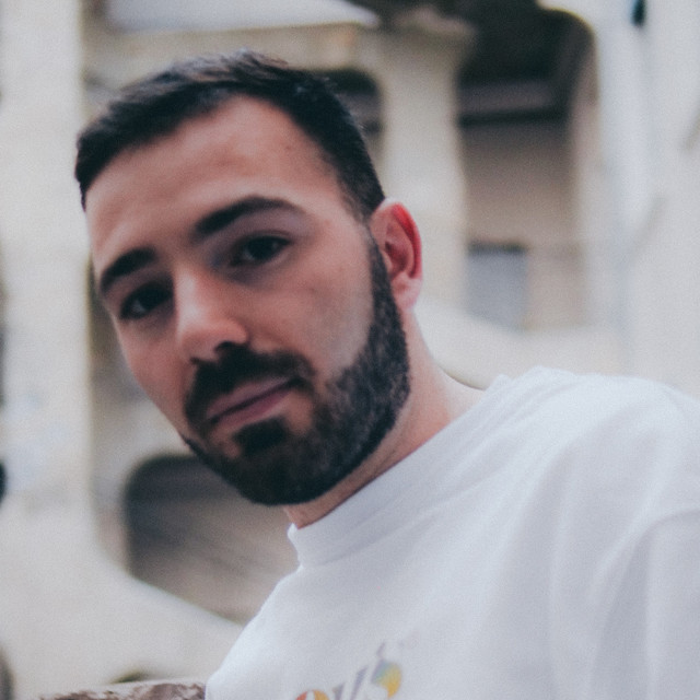 Azoo | Spotify