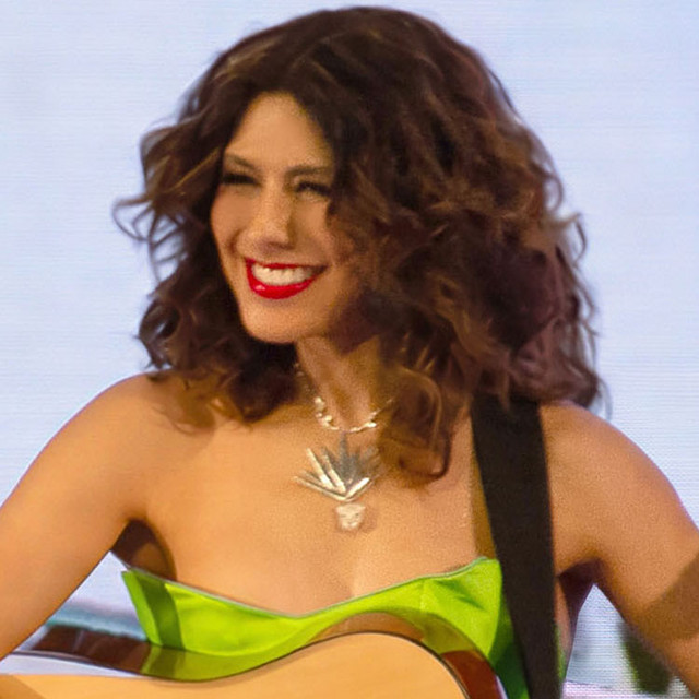 Rosalía León