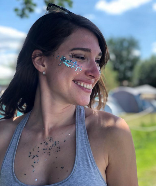 Ana G