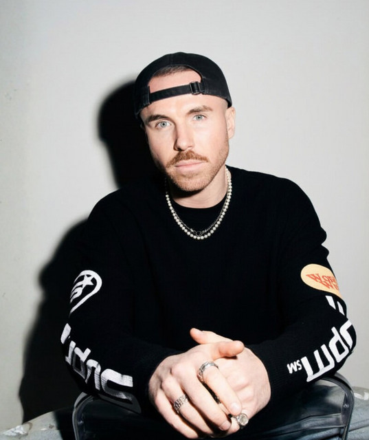 Nik Andersson