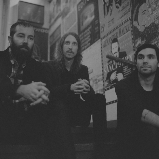 Russian Circles image