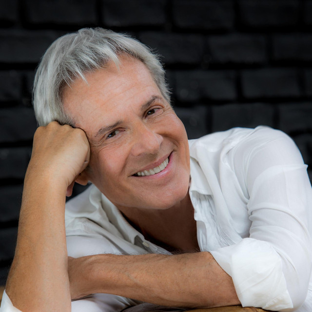 Claudio Baglioni image
