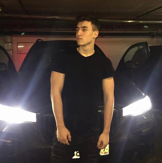 ROCKY LEAN | Spotify