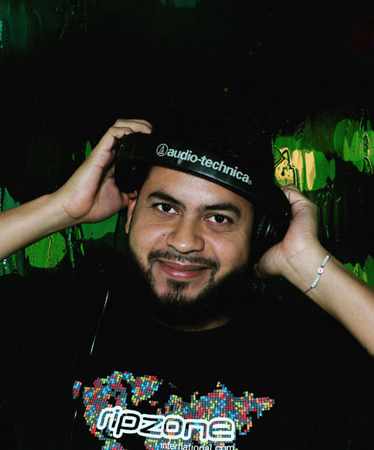 Dj Larsan