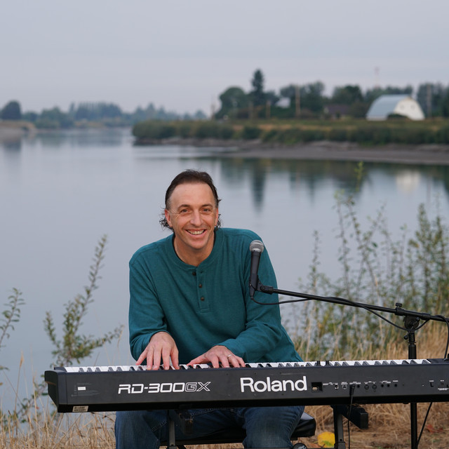 Michael Tolf | Spotify