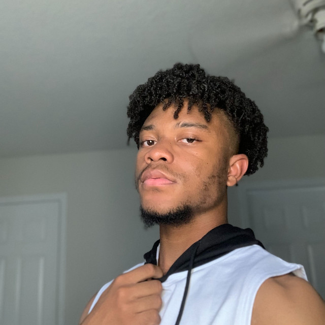 Y3LLZ | Spotify