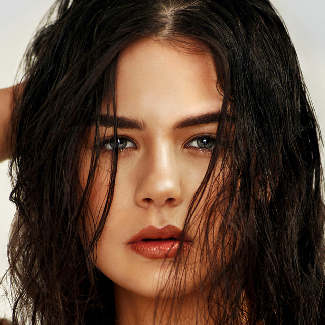 AngelCaroline | Spotify