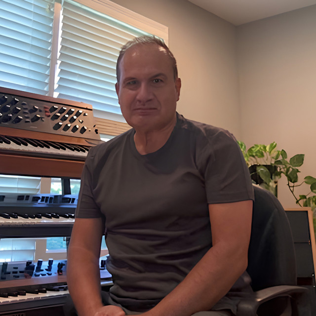 Mike Di Lorenzo