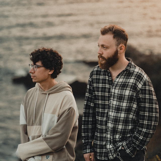 Portraits: Songs list, genres, analysis and similar artists - Chosic