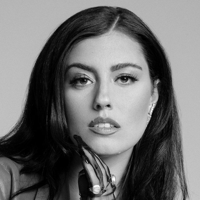 Sara Diamond genres, songs, analysis and similar artists Chosic