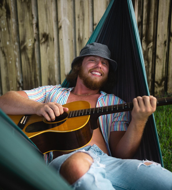 Juucy artist photo