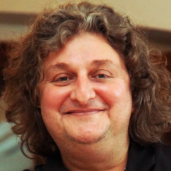 Tuluyhan Uğurlu
