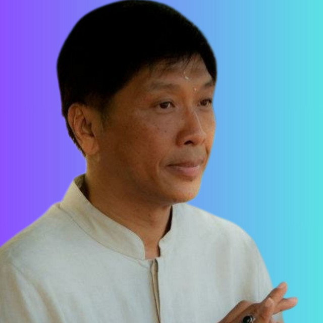 Vajra Guru Yogi Tan