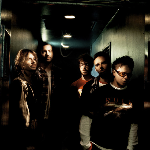Nothing But Thieves image