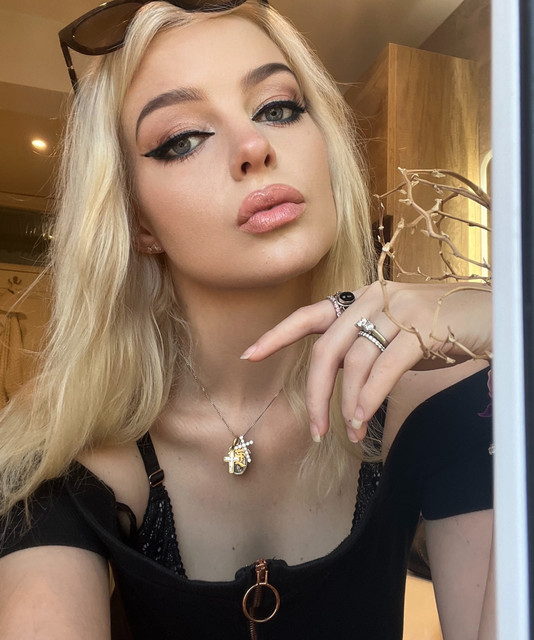 Eva
