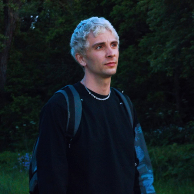 CHASE KALIS artist photo