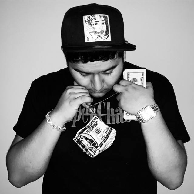 Rey R | Spotify