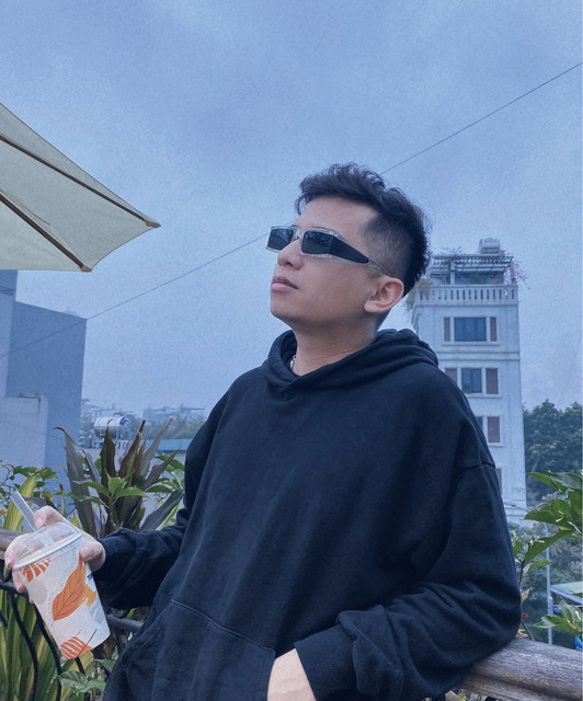 M.E.O | Spotify