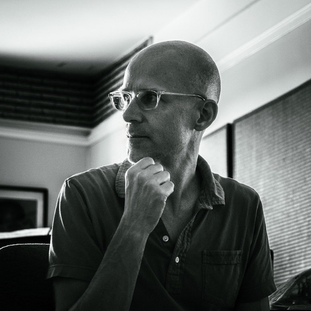 Raymond J. Lustig image