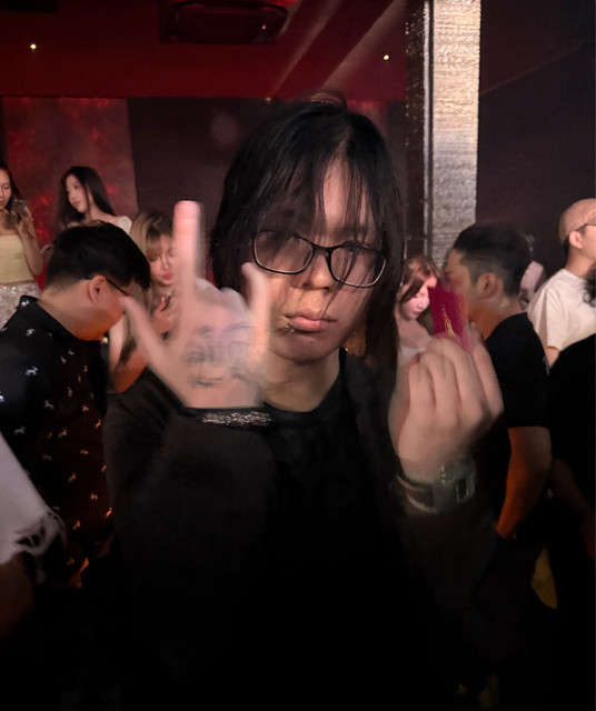 1hanoimenace