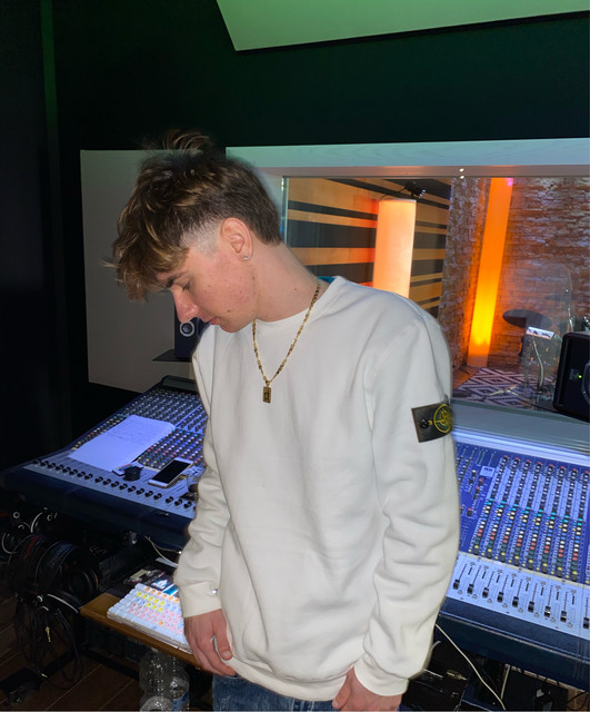 Shore G | Spotify
