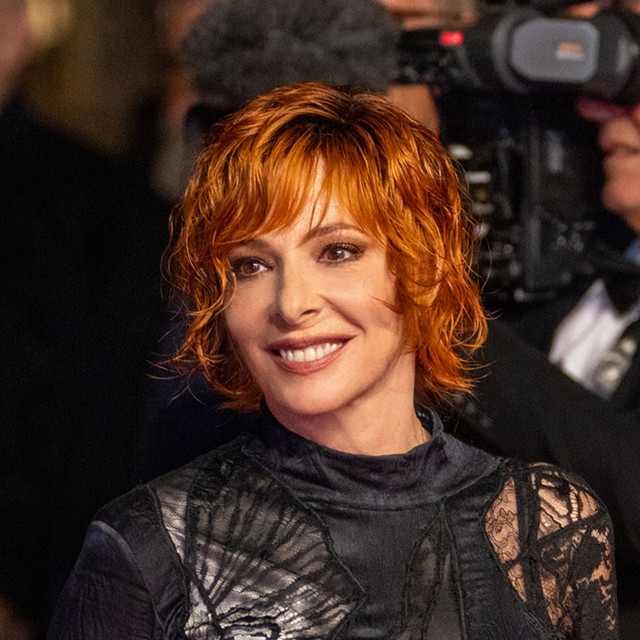 Mylène Farmer image
