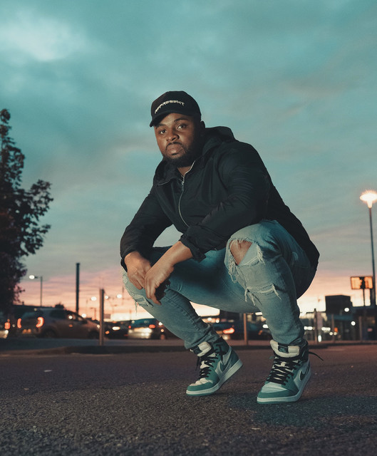 JR Official | Spotify