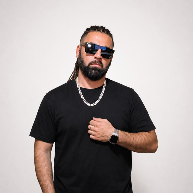 Shak Manaly