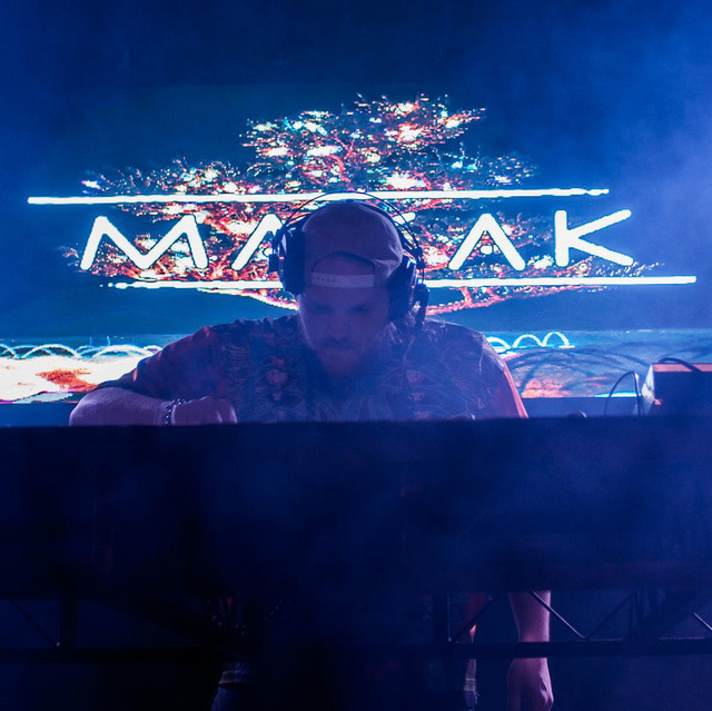 Makak