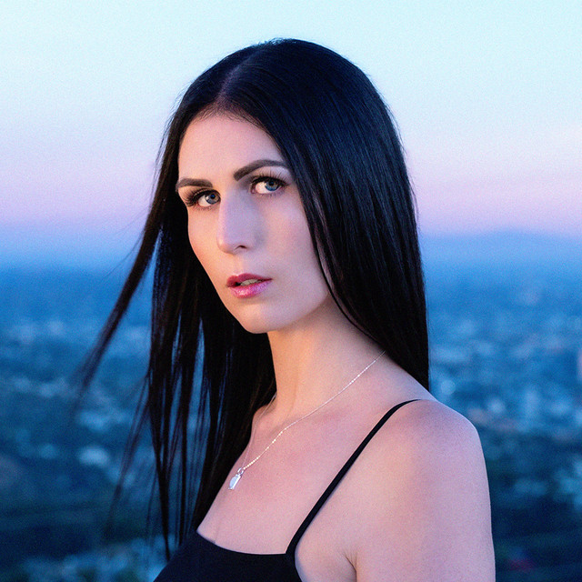 Lindsey Jade image