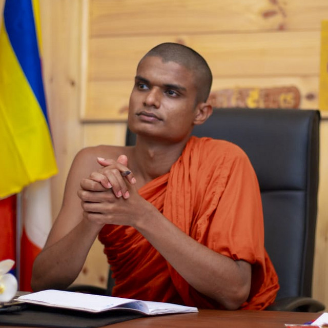 Ahangama Rathanawansa Thero