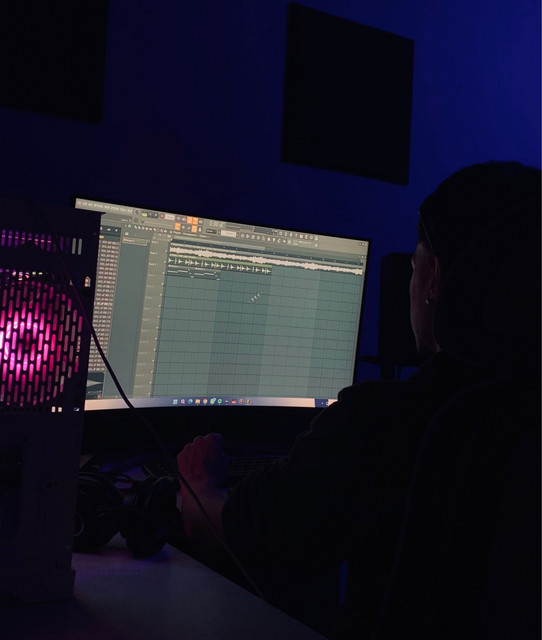 DJ Kzin Da Dz7
