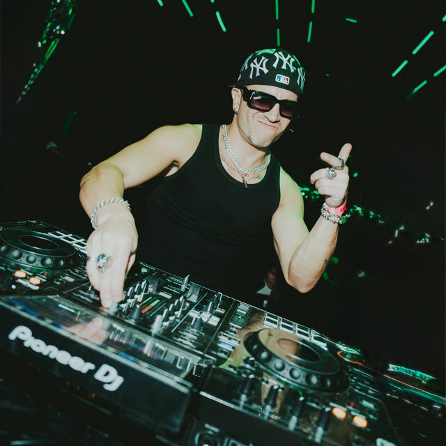 Damian Escudero DJ