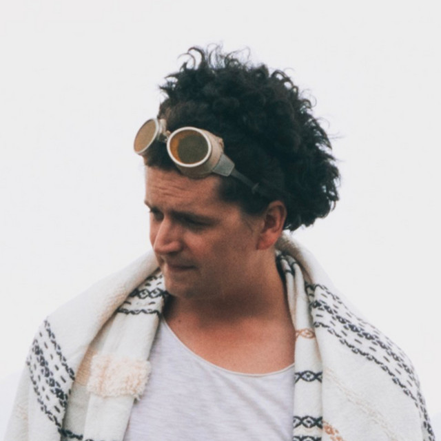 Vian Izak