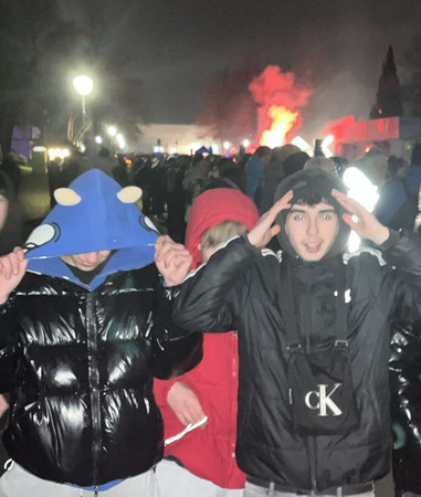 PYT€LHOVEN