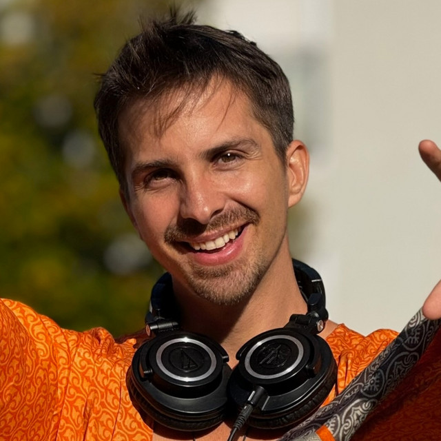Mike Mana