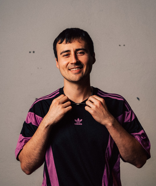 Kristian Llov image