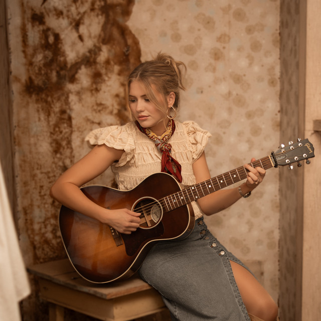 Hannah Harper image