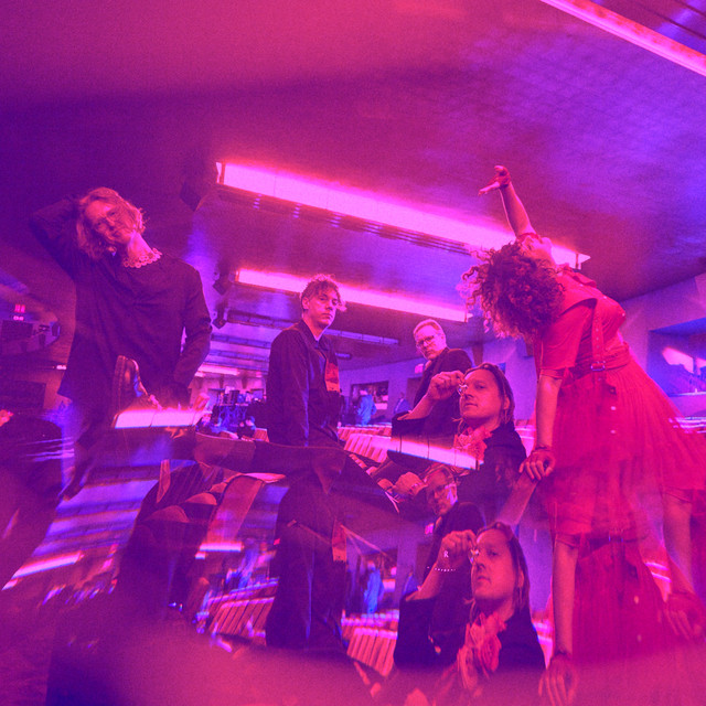 Arcade Fire image