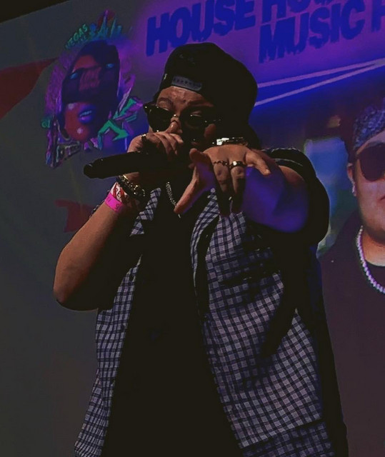 Joey Tapz: Songs list, genres, analysis and similar artists - Chosic