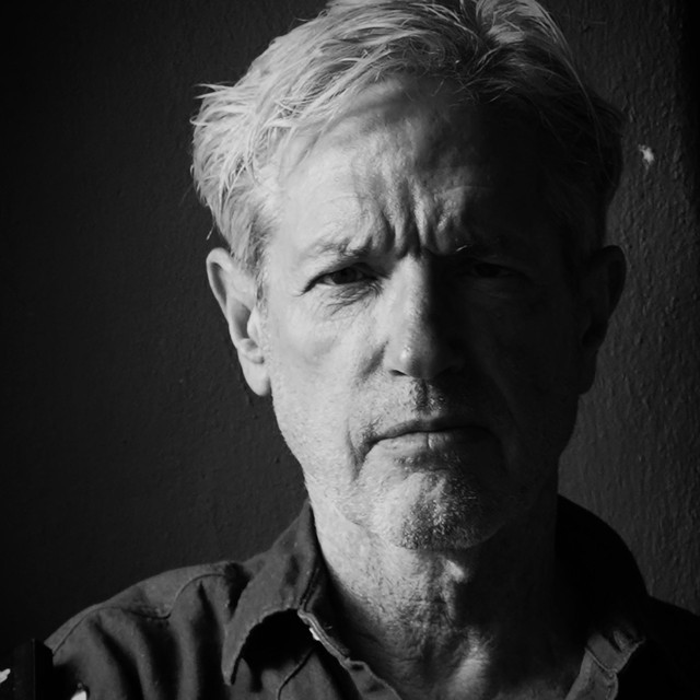 Sam Baker image