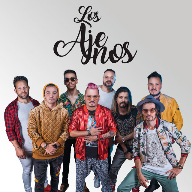 Los Ajenos