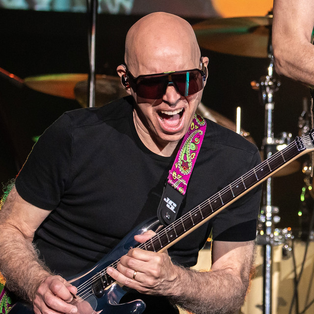 Joe Satriani image