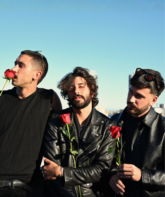 Imagen destacada de Amor por tres