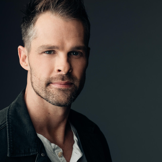Adam Crabb image