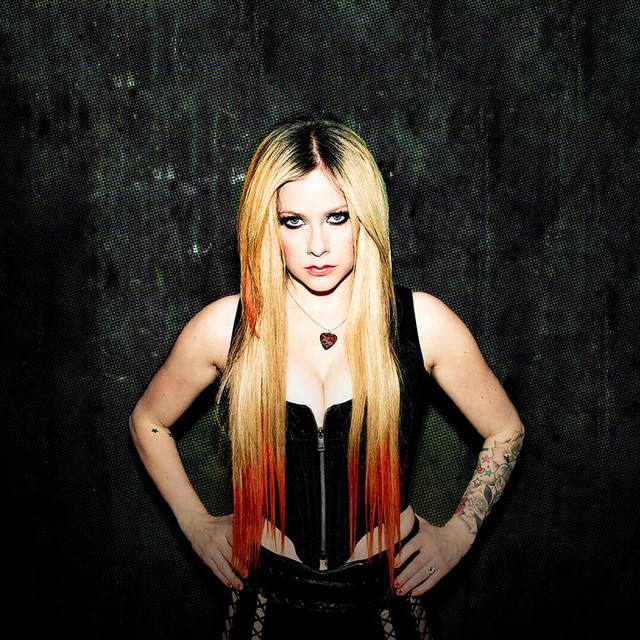 Avril Lavigne image